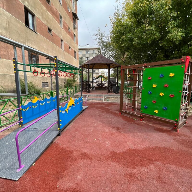 766e9281-ed83-4e1e-b14a-29c85f706799